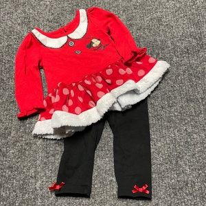 Disney Minnie Mouse Christmas outfit- red w/ faux fur top and black pants- 12m